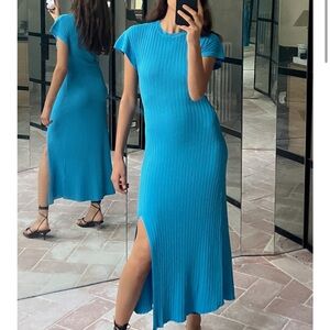 NWT - ZARA - S - Vibrant Blue Midi Dress